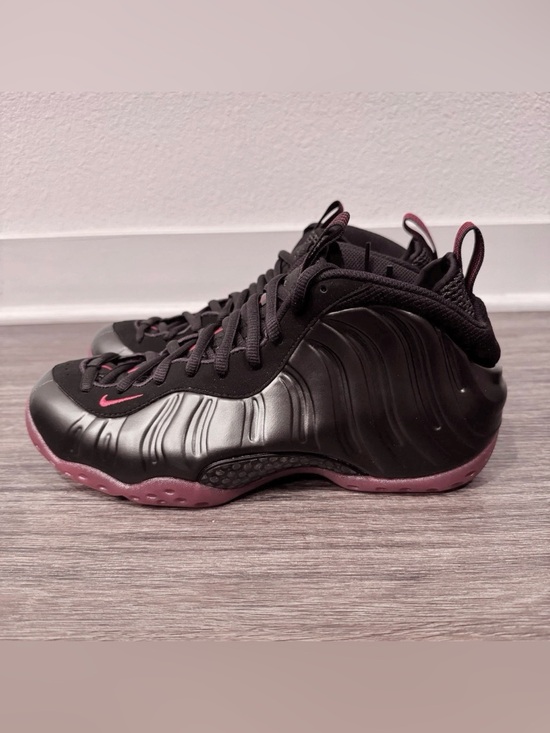 Nike Air Foamposite One Black Red Basketball Sneakers Lace Up Low Top Sz 9.5, 10 main image 7